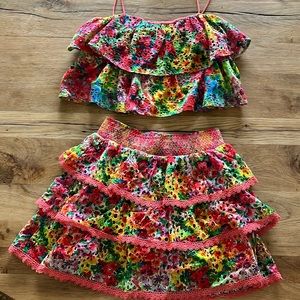 Alice + Olivia Marylynn Top & Jia Tiered Mini Skirt Set